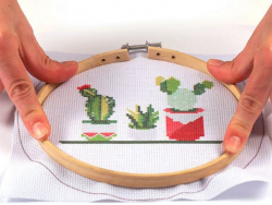 Acheter Kit Mon cadre à broder- Cactus - 13,99 € en ligne sur La Petite Epicerie - Loisirs créatifs