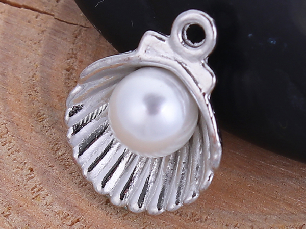 Acheter Pendentif coquillage avec perle - couleur argent - 0,49 € en ligne sur La Petite Epicerie - Loisirs créatifs