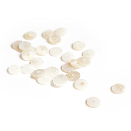 Acheter 20 perles rondelles heishi en nacre véritable - 6 mm - 3,99 € en ligne sur La Petite Epicerie - Loisirs créatifs