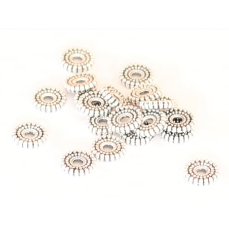 Acheter 20 perles rondelles ethniques argentées - intercalaires heishi - argent foncé 9 mm - 1,99 € en ligne sur La Petite Ep...