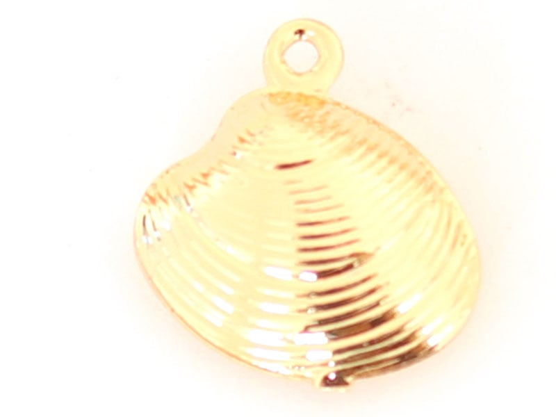 Acheter Pendentif coquillage palourde - plaqué à l'or fin 18K - 0,99 € en ligne sur La Petite Epicerie - Loisirs créatifs