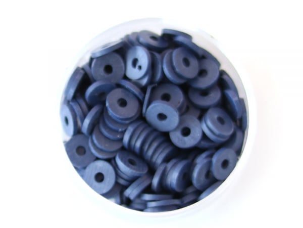 Acheter Boite de perles rondelles heishi 6 mm - bleu nuit - 2,59 € en ligne sur La Petite Epicerie - Loisirs créatifs