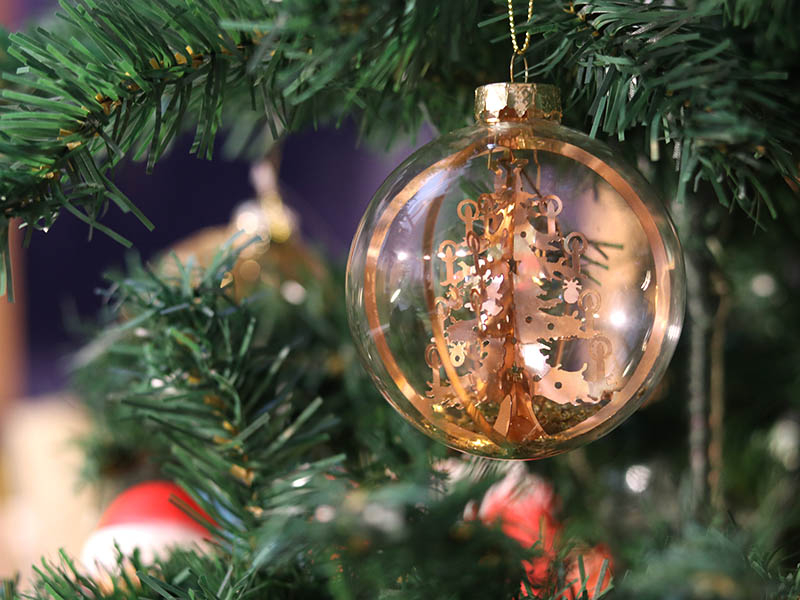 Acheter Boule de Noël sapin cuivre et étoiles dorées Sass & Belle en