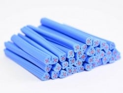 Acheter Cane ourson bleu en pâte polymère - 0,49 € en ligne sur La Petite Epicerie - Loisirs créatifs