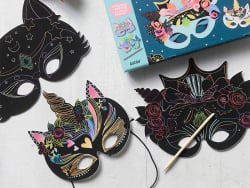 Acheter Coffret mes masques à gratter - 12,89 € en ligne sur La Petite Epicerie - Loisirs créatifs