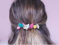 Acheter CREA EXEMPLE : Barrette fleurs séchées - 0,00 € en ligne sur La Petite Epicerie - 100% Loisirs créatifs