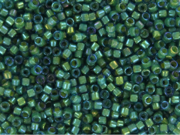 Acheter Miyuki Delicas 11/0 - Vert épicéa 2381 - 2,49 € en ligne sur La Petite Epicerie - 100% Loisirs créatifs Acheter Miyuki Delicas 11/0 - Vert épicéa 2381 - 2,49 € en ligne sur La Petite Epicerie - 100% Loisirs créatifs