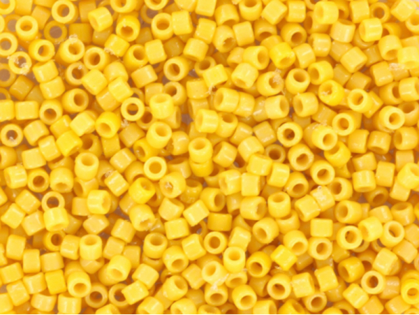 Acheter Miyuki Delicas 11/0 - Jaune banane 2102 - 2,79 € en ligne sur La Petite Epicerie - 100% Loisirs créatifs Acheter Miyuki Delicas 11/0 - Jaune banane 2102 - 2,79 € en ligne sur La Petite Epicerie - 100% Loisirs créatifs