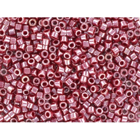 Acheter Miyuki Delicas 11/0 - Opaque luster cadillac red DB-1564 - 2,49 € en ligne sur La Petite Epicerie - Loisirs créatifs