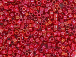 Acheter Miyuki Delicas 11/0 - Opaque luster red DB-214 - 2,49 € en ligne sur La Petite Epicerie - Loisirs créatifs