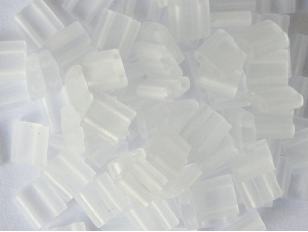 Acheter Perles Tila Bead 5mm - Matte Transparent Crystal TL131F - 2,99 € en ligne sur La Petite Epicerie - Loisirs créatifs