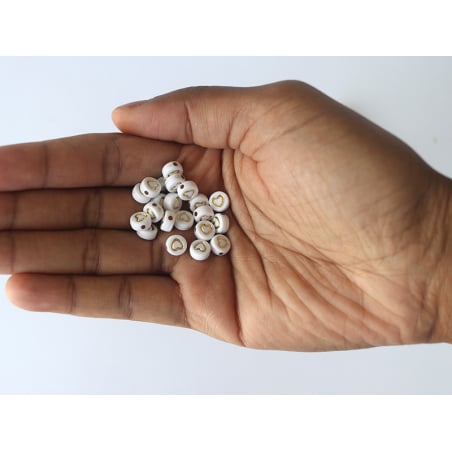 Acheter Lot de 20 perles rondes - Coeurs dorés - 1,19 € en ligne sur La Petite Epicerie - Loisirs créatifs