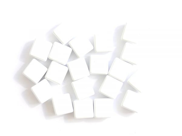 Acheter Lot de 10 perles tuiles carrées en métal de 7x7 mm - Blanc - 3,99 € en ligne sur La Petite Epicerie - Loisirs créatifs