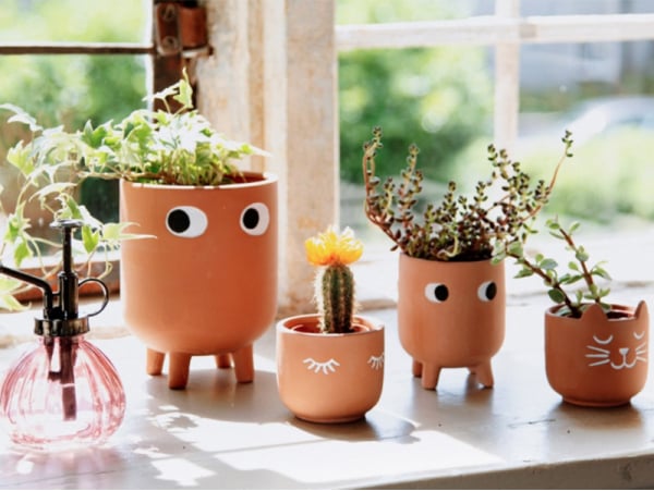 Acheter Pot à plante Terracotta - Little Leggy - 5,19 € en ligne sur La Petite Epicerie - Loisirs créatifs