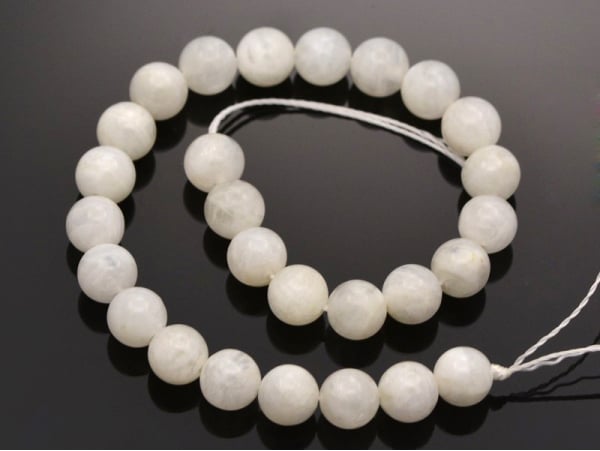 Acheter Lot de 15 perles naturelles 6 mm - Pierre de lune - 7,99 € en ligne sur La Petite Epicerie - Loisirs créatifs