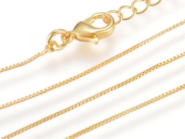 Acheter Collier 40 cm - chaine vénitienne - doré à l'or fin 18K - 3,39 € en ligne sur La Petite Epicerie - Loisirs créatifs
