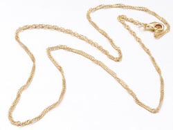 Acheter Collier 44,5 cm - chaîne Singapour - doré à l'or fin 18 K - 3,59 € en ligne sur La Petite Epicerie - Loisirs créatifs