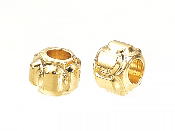 Acheter 10 perles lanternes séparateurs - doré à l'or fin 18k - 3 x 2,5 mm - 3,19 € en ligne sur La Petite Epicerie - Loisirs... Acheter 10 perles lanternes séparateurs - doré à l'or fin 18k - 3 x 2,5 mm - 3,19 € en ligne sur La Petite Epicerie - Loisirs...