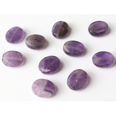 Acheter Perle naturelle à facettes ovale - Amethyste - 10 x 8 mm - 1,59 € en ligne sur La Petite Epicerie - Loisirs créatifs