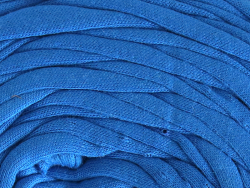 Acheter Grande bobine de fil trapilho - bleu saphyr - 8,99 € en ligne sur La Petite Epicerie - Loisirs créatifs