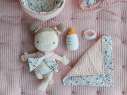 Acheter Set couffin et poupon bébé Rosa - 47,99 € en ligne sur La Petite Epicerie - Loisirs créatifs