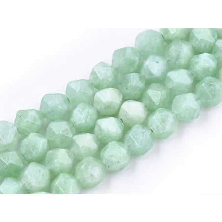 Acheter Lot de 10 perles naturelles géométriques à facettes - 6 mm - Jade de Birmanie - 3,19 € en ligne sur La Petite Epiceri...