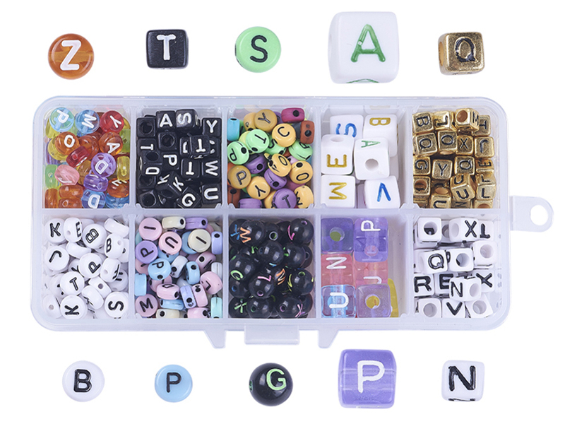 Acheter Boite de mix de perles lettres en plastique - 11,99 € en ligne sur La Petite Epicerie - Loisirs créatifs