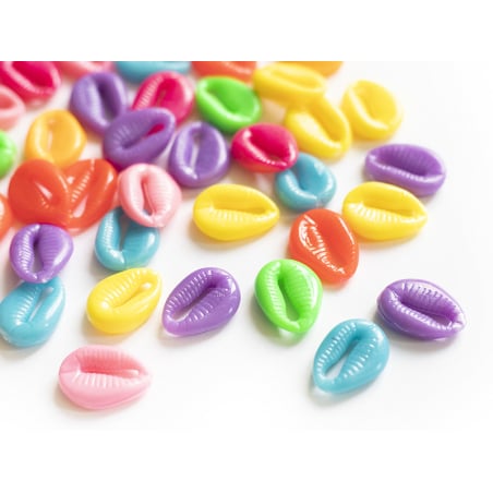 Acheter 50 perles coquillages cauri en plastique - multicolore - 2,99 € en ligne sur La Petite Epicerie - Loisirs créatifs