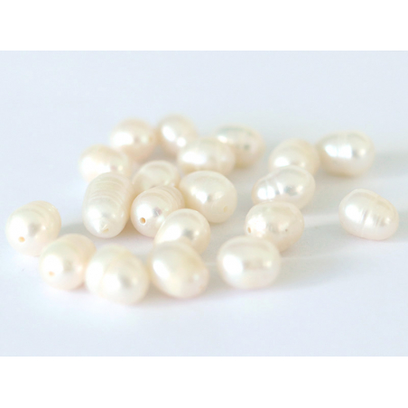 Acheter 20 perles de culture - forme grain de riz - 3/4 mm - 2,79 € en ligne sur La Petite Epicerie - Loisirs créatifs