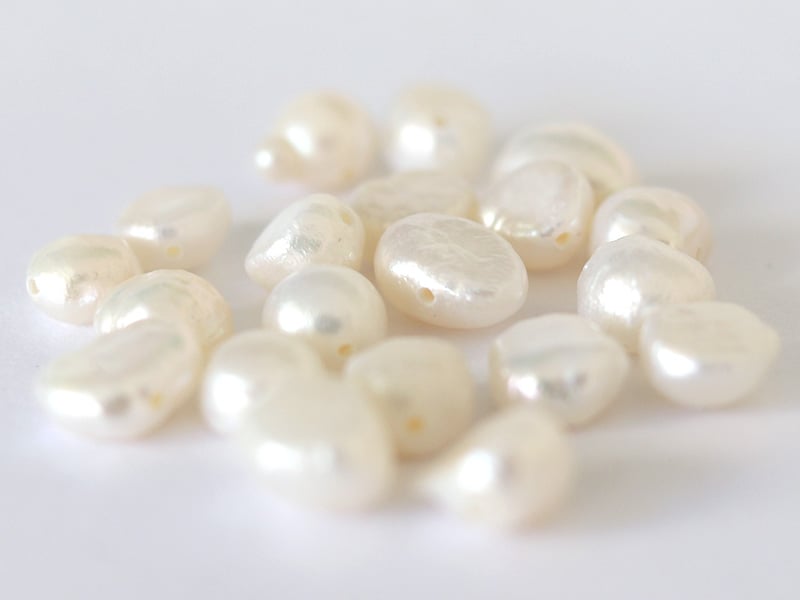Acheter 20 perles de culture - forme irrégulière - 6/7 mm - 2,99 € en ligne sur La Petite Epicerie - Loisirs créatifs