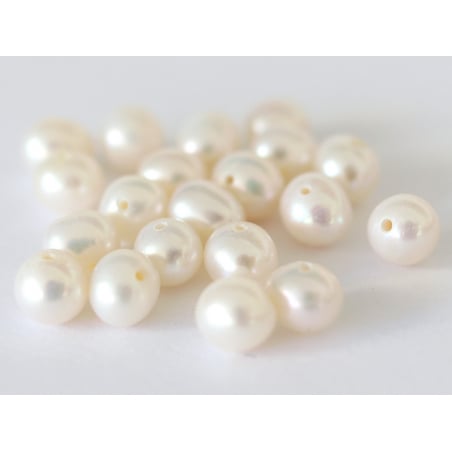 Acheter 20 perles de culture - rondes - 4/5 mm - 2,99 € en ligne sur La Petite Epicerie - Loisirs créatifs