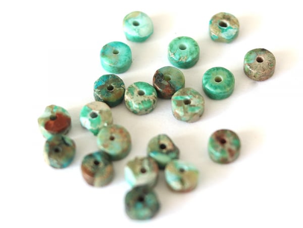 Acheter 20 perles heishi naturelles 4 mm - Jaspe - 1,19 € en ligne sur La Petite Epicerie - Loisirs créatifs