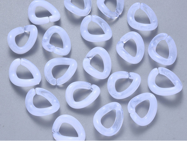 Acheter 50 maillons en plastique 15 x 13 mm - à connecter pour création de chaîne - blanc transclucide - 2,49 € en ligne sur ...