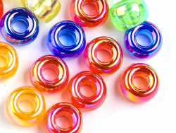 Acheter 100 perles en plastique basiques pour enfants - pony beads - effet irisé - 2,99 € en ligne sur La Petite Epicerie - L...