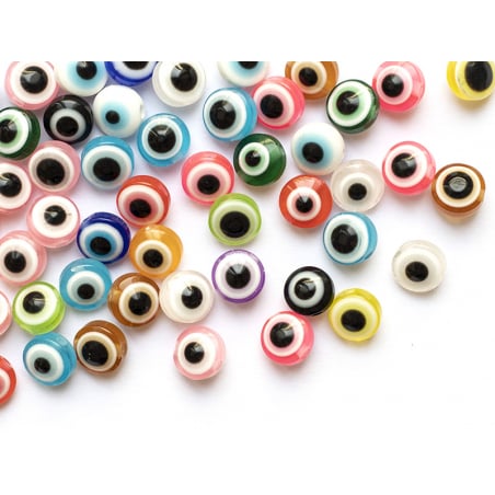 Acheter 50 perles en plastiques - œil porte bonheur - multicolore - 8mm - 3,89 € en ligne sur La Petite Epicerie - Loisirs cr...