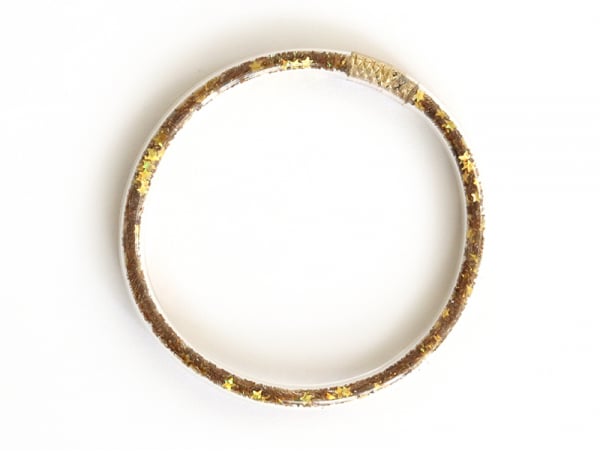 Acheter Bracelet jonc bouddhiste fantaisie - doré - paillettes étoiles - 1,99 € en ligne sur La Petite Epicerie - Loisirs cré...