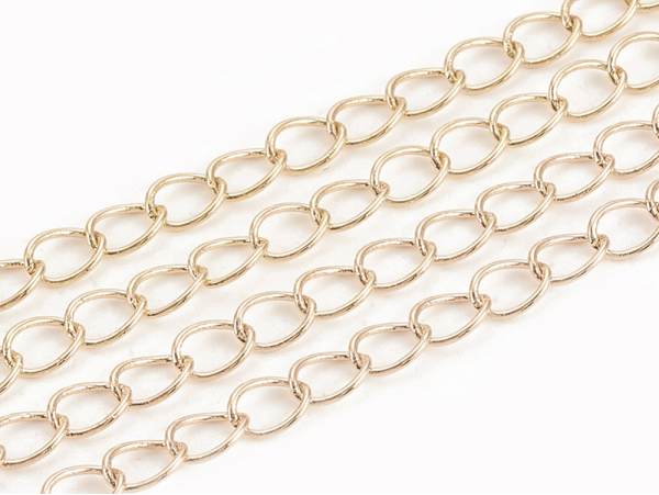 Acheter Chaîne gourmette 5 x 3,5 mm - doré à l'or fin 18 K x 20 cm - 0,89 € en ligne sur La Petite Epicerie - Loisirs créatifs