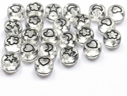 Acheter 20 perles rondes en plastique - mix fleurs, étoiles et cœur - transparent et noir - 7 mm - 0,99 € en ligne sur La Pet...
