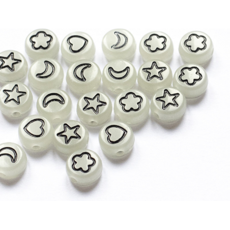 Acheter 20 perles rondes en plastique - mix fleurs, étoiles et cœur - phosphorescent et noir - 7 mm - 0,99 € en ligne sur La ...