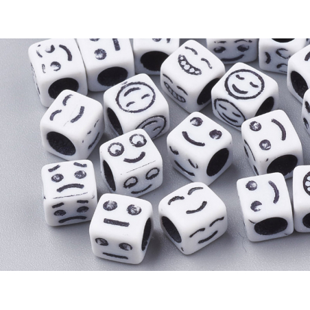 Acheter 20 perles en plastique - sourire cubes sourire - noir et blanc - 6 mm - 0,99 € en ligne sur La Petite Epicerie - Lois...