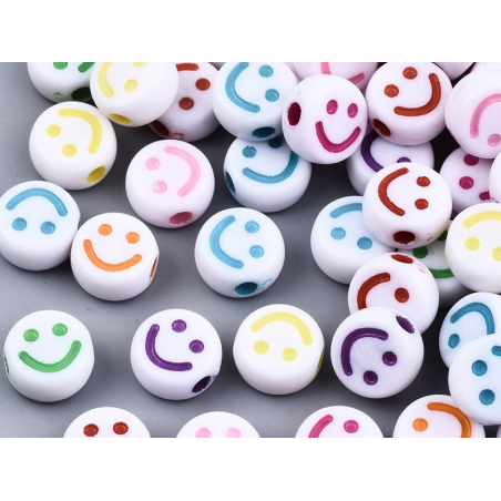 Acheter 20 perles en plastique rondes symbole sourire - blanc et multicolore - 10 mm - 0,99 € en ligne sur La Petite Epicerie...