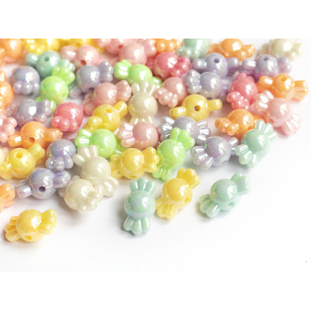 Acheter 50 perles en plastique - bonbons pastels nacrés multicolores - 16 mm - 2,49 € en ligne sur La Petite Epicerie - Loisi...