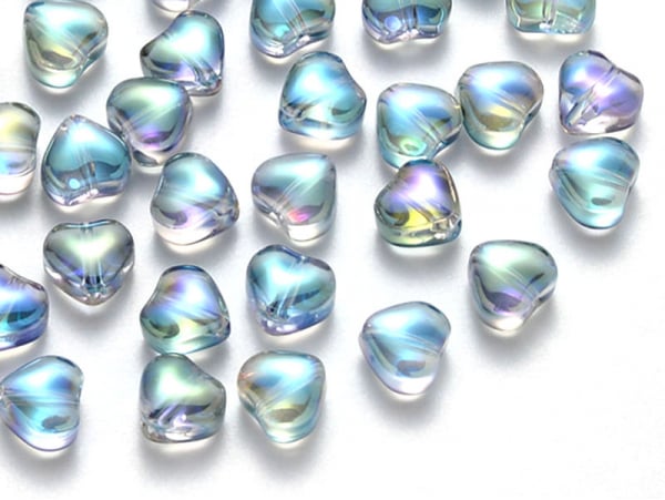 Acheter 20 perles en verre - petit cœur bleu effet holographique - 6 mm - 3,49 € en ligne sur La Petite Epicerie - Loisirs cr...