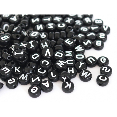 Acheter 200 grosses perles rondes en plastique - lettres alphabet - noir et blanc - 9,5 mm - 7,99 € en ligne sur La Petite Ep...