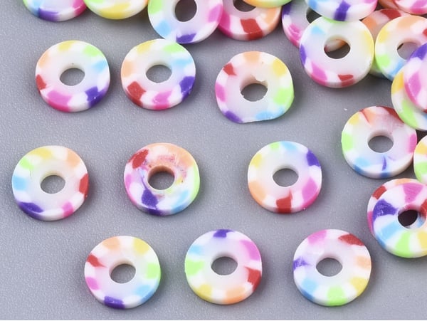 Acheter Boite de perles rondelles heishi 6 mm - multicolore arc-en-ciel - 2,59 € en ligne sur La Petite Epicerie - Loisirs cr...
