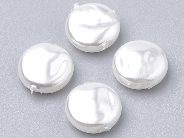 Acheter 20 perles en plastique imitation perles de culture - rond plat texturé - 8 x 3 mm - 3,29 € en ligne sur La Petite Epi...