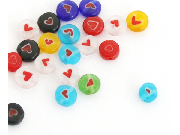 Acheter 20 perles millefiori en verre - rond avec coeur - 6 mm - 2,33 € en ligne sur La Petite Epicerie - Loisirs créatifs