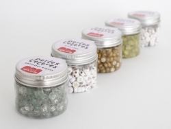 Acheter Pot perles symboles et chiffres - Blanc - 4,99 € en ligne sur La Petite Epicerie - Loisirs créatifs