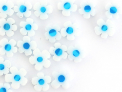 Acheter 20 perles millefiori en verre - fleur blanche - 6 mm - 4,99 € en ligne sur La Petite Epicerie - Loisirs créatifs