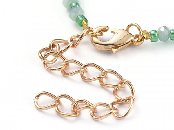 Acheter Bracelet à perles de verre - vert irisé - 6,99 € en ligne sur La Petite Epicerie - Loisirs créatifs